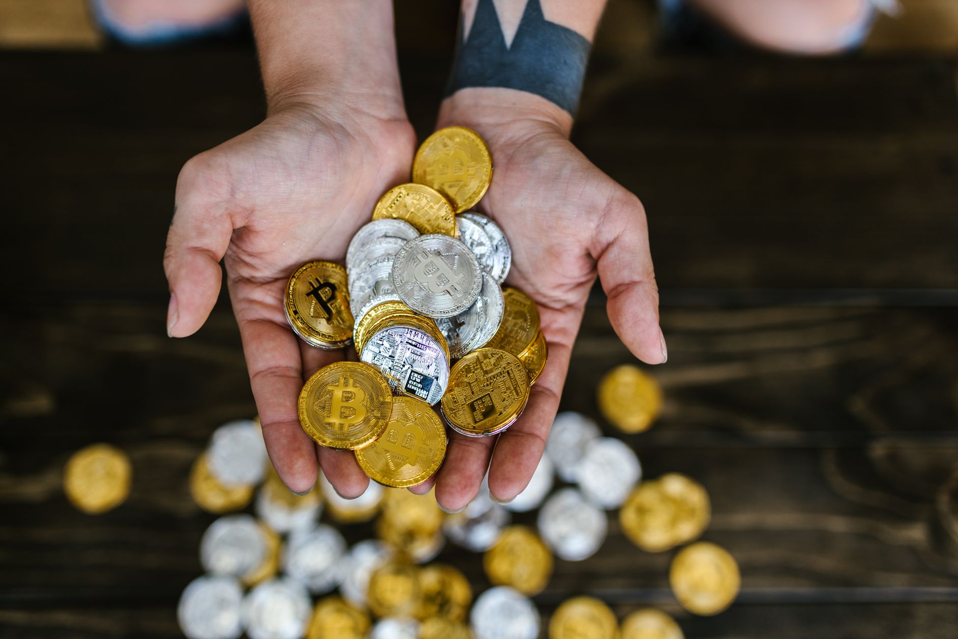 Aave's GHO Stablecoin Is Quietly Becoming a Treasury Tool