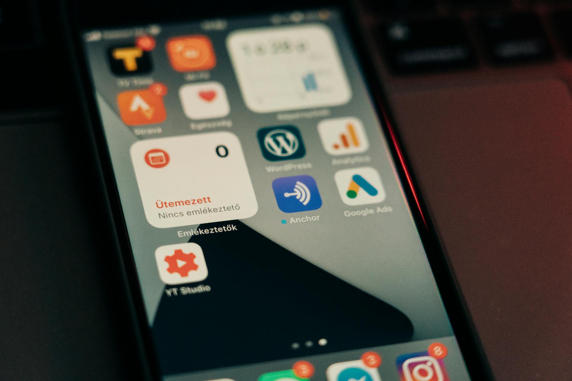 Fake Uniswap Google Ad Drains $400K in Crypto From Unsuspecting Users