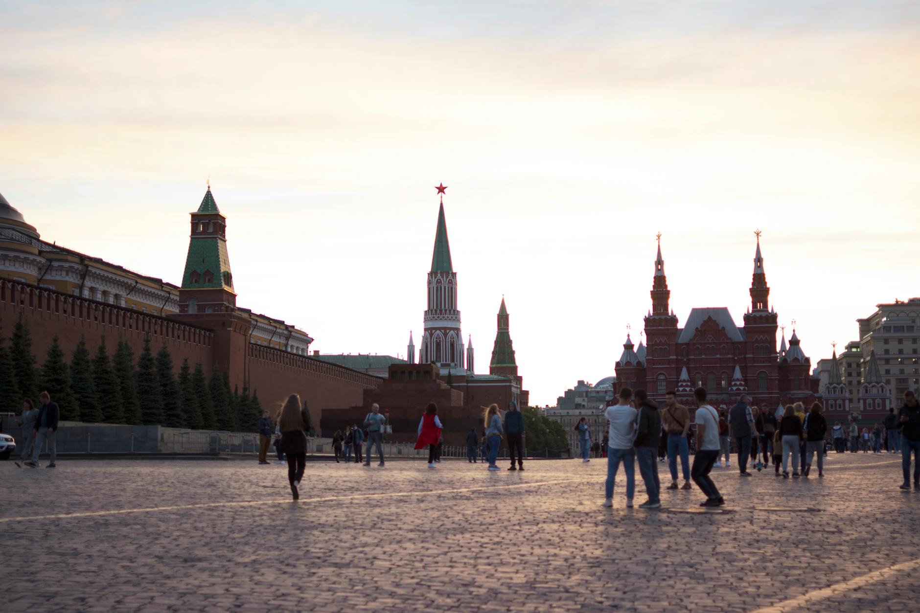 Putin Launches BRICS+ AI Alliance to Build Rival Tech Infrastructure